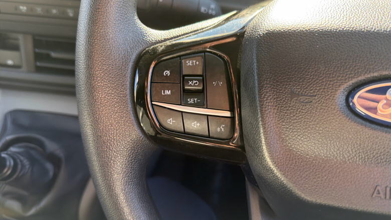 Ford Transit Custom 300 L2 Diesel Fwd 2.0 EcoBlue 110ps H1 Van Leader